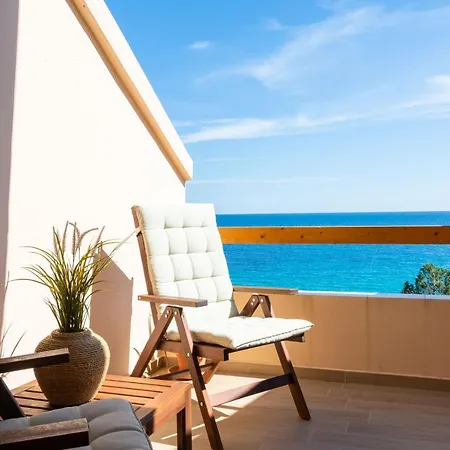 Sunrise Sisters' Appartement