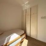Sunrise Sisters' Apartamento *